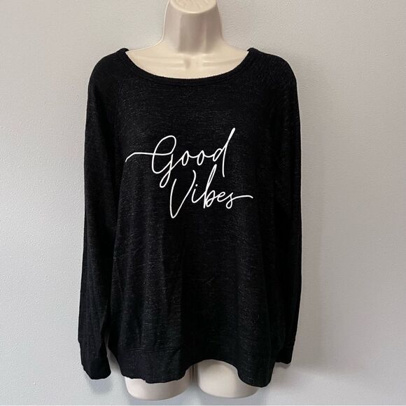 Buffalo "Good Vibes" Pullover Top Size L - Picture 1 of 7